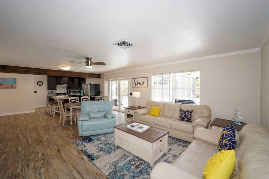 Heated Pool - Close To Beaches, Restaurants & More! * Sarasota