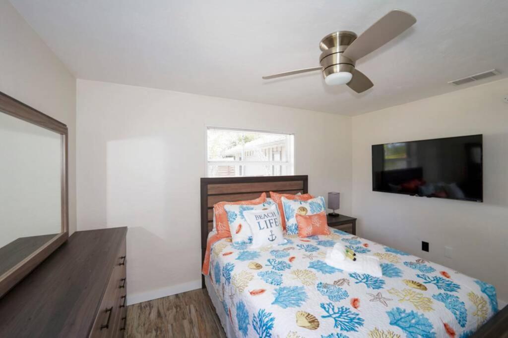 Heated Pool - Close To Beaches, Restaurants & More! * Sarasota