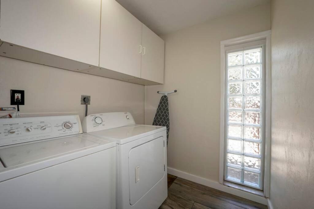 Holiday home Heated Pool - Close To Beaches, Restaurants & More! Sarasota