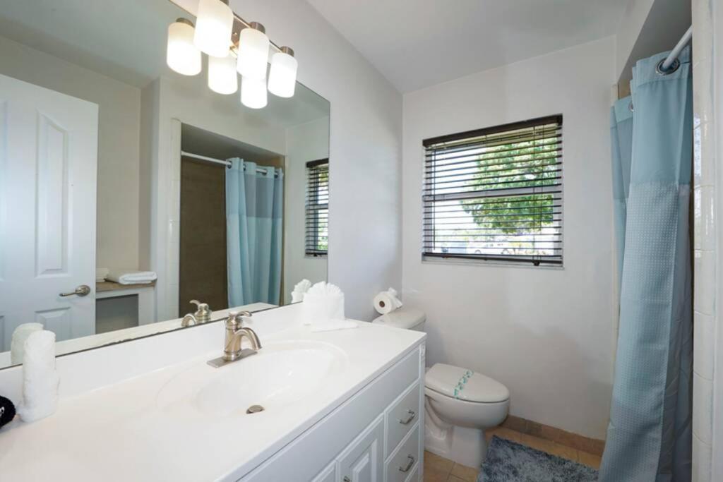 Heated Pool - Close To Beaches, Restaurants & More! * Sarasota