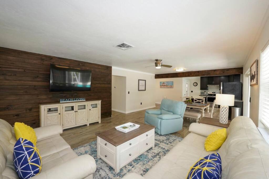 Heated Pool - Close To Beaches, Restaurants & More! Sarasota